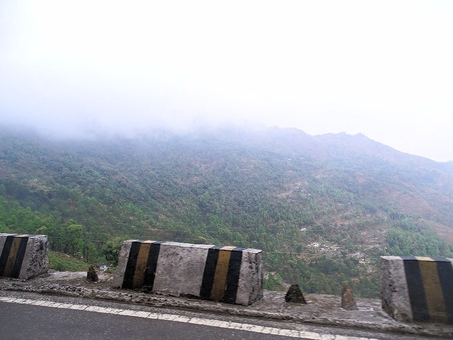 When we entered the mountainous zone on our way to Darjeeling