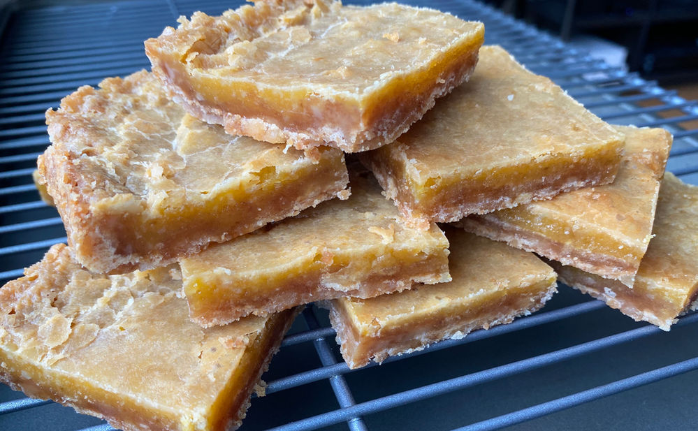 Gooey vanilla wafer bars