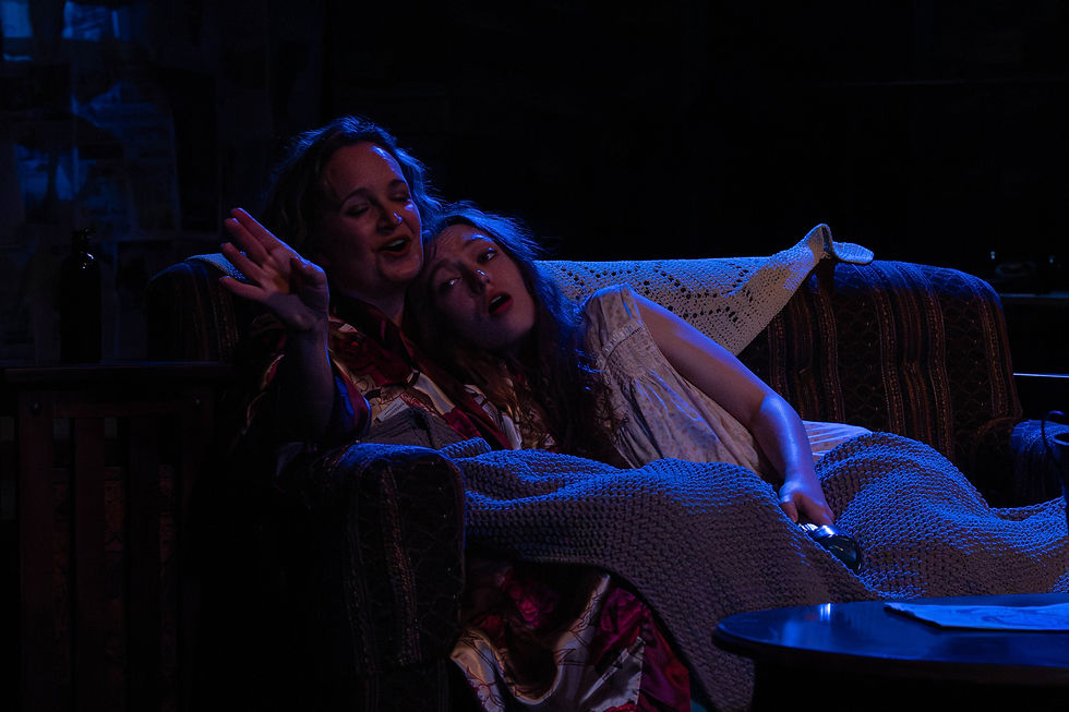 From left to right: Elizabeth Keith and Irene Denniston. Photo credit: Hart Wood. Courtesy of Silver Spring Stage