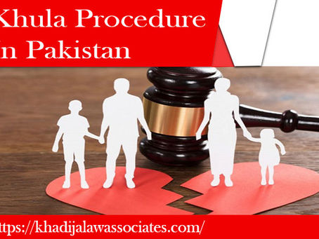 Who can apply for Khula in Pakistan?