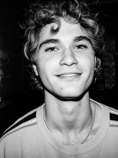 Press Play: Bo Staloch Releases Soulful New Single "Eastside"