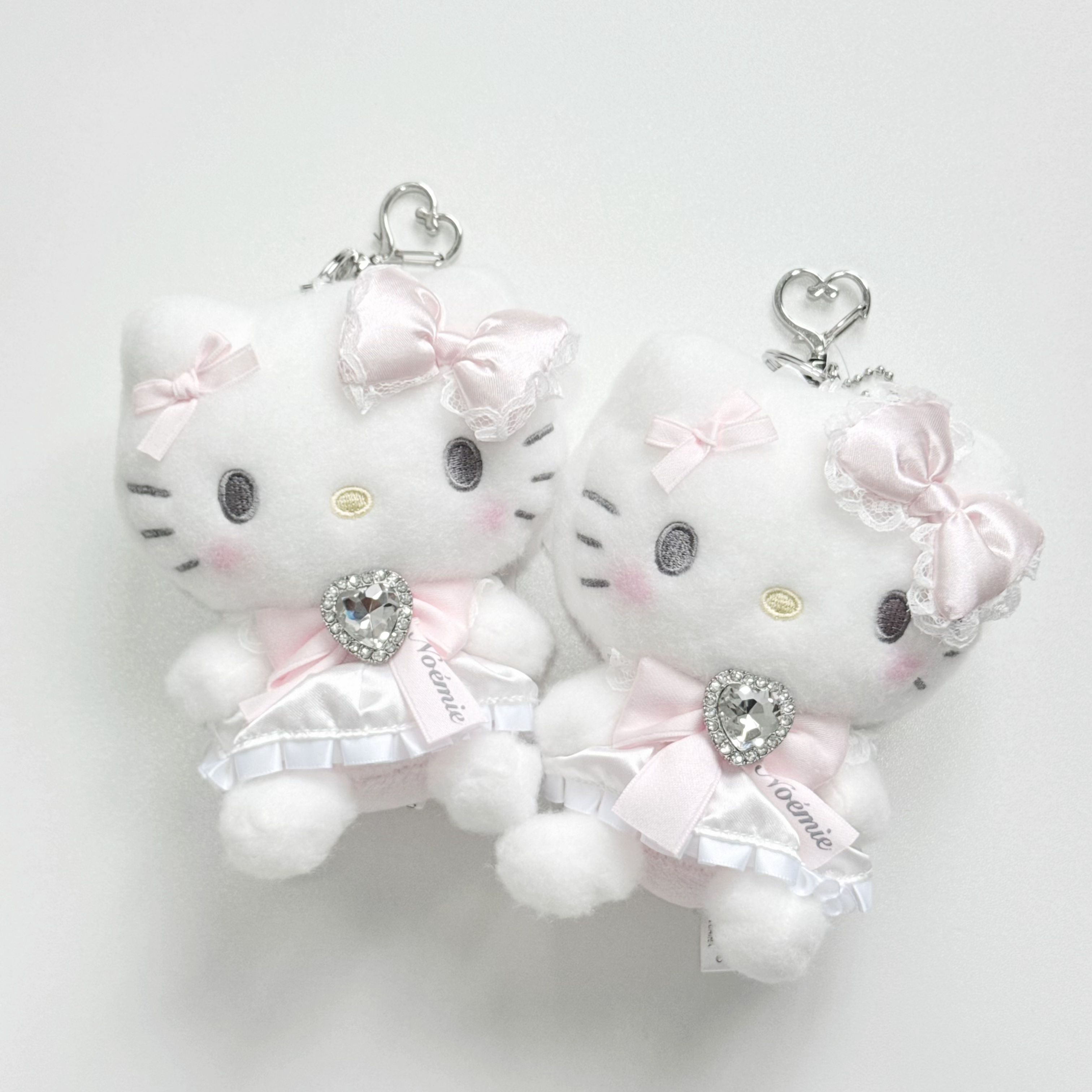[現貨]Sanrio - hellokitty 地雷系蕾絲毛絨公仔