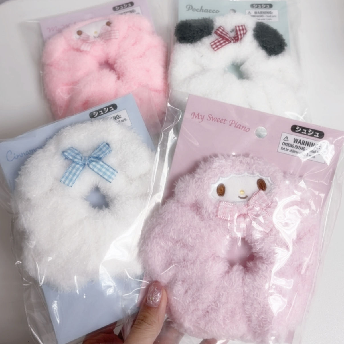 [現貨]Sanrio - 角色毛絨髮圈(共9款)