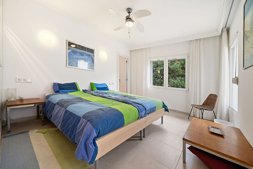Bedroom with garden view, Costa de los Pinos villa