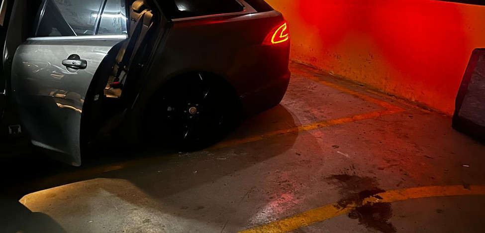 paşaoğlu araç bakım servisi periyodik bakım ve akü değişimi mağaza içinde