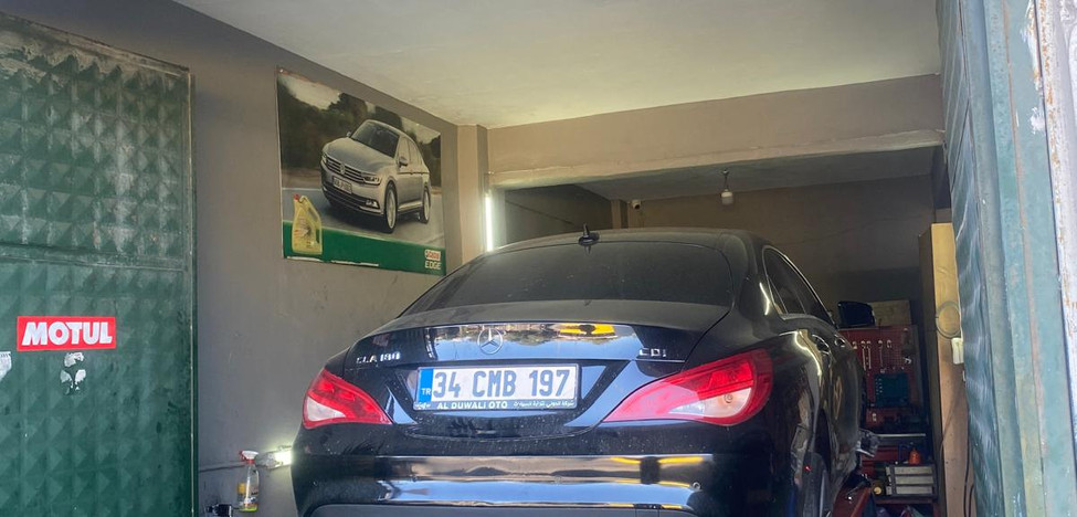 paşaoğlu araç bakım servisi periyodik bakım ve akü değişimi mağaza içinde