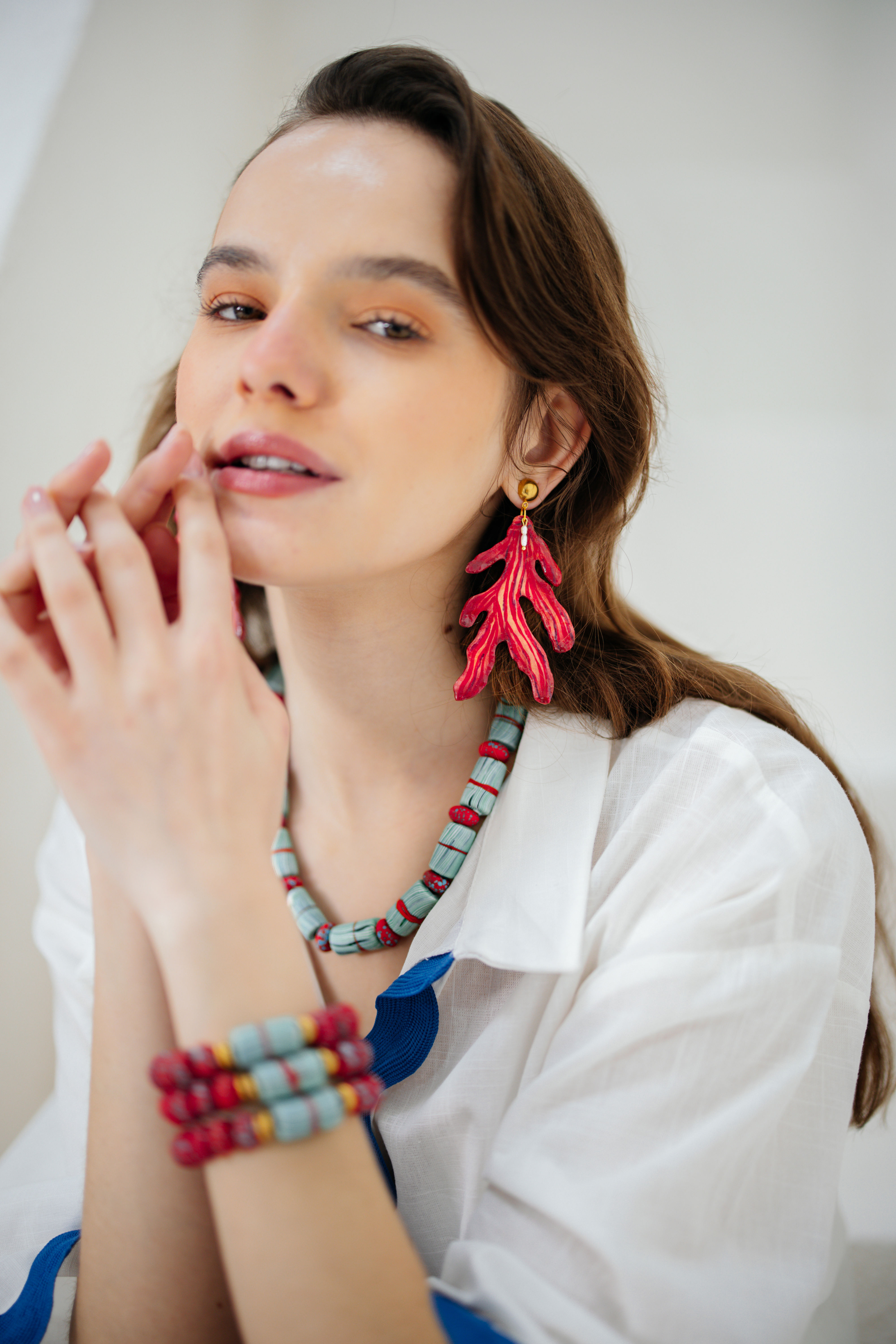 REEF - Pearl Detailed Coral Earrings - S/S '26