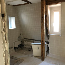 cocooning, rénovation, rénovation, salle de bain, électricité, sanitaire, cuisine sur mesure, peinture ,revêtement de sol, parquet, carrelage, mobilier sur mesure, aménagement extérieur, design, démolition, architecte d'intérieur. 