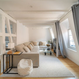 cocooning, rénovation, rénovation, salle de bain, électricité, sanitaire, cuisine sur mesure, peinture ,revêtement de sol, parquet, carrelage, mobilier sur mesure, aménagement extérieur, design, démolition, architecte d'intérieur. 