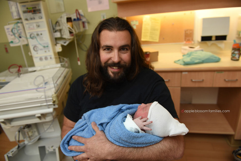Vancouver Birth Photographer Apple Blossom Families