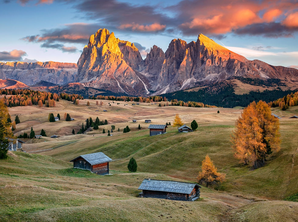 Hut to hut running in the Dolomites, running vacations, trail running holidays europe, running retreats, running retreat, running holidays for singles