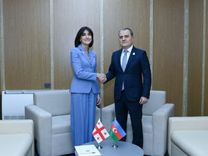 Վրաստանի և Ադրբեջանի արտգործնախարարները ողջունել են Վրաստանի տարածքով ադրբեջանական նավթամթերքի Հայաստան արտահանման սակագների վերաբերյալ ձեռք բերված համաձայնությունը