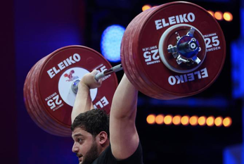 Ծանրամարտում փոխչեմպիոն ունենք