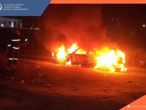 Երևանի Րաֆֆու փողոցում մեքենա է այրվել