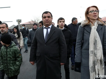 «Հանուն համայնքում համերաշխության վայր ենք դնում մեր մանդատները».«Ապրելու երկիր» խմբակցություն