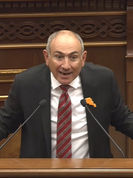 Ո՞ւմ ձայնն է կեղծված, դուրս եկեք հրապարակներ, դուրս չեք գա, որովհետև գիտեք, որ այդ դեպքում դուրս կգան նրանք, ում ձայնը դուք կեղծել եք ընտրակաշառքներով. Փաշինյան