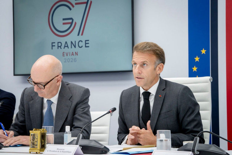 G-7-ի երկրները համաձայնել են չորս ամսվա ընթացքում բաց թողնել մինչև 100 միլիոն բարել դիզելային վառելիքի և հում նավթի պաշարներ՝ վառելիքի գների կտրուկ աճը զսպելու համար, հայտարարել է Ֆրանսիայի նախագահ Մակրոնը։