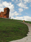 Իր վերահսկողության տակ գտնվող տարածքում վերացնելով հայկականը, Ադրբեջանը ձգտում է իրեն ապահովագրել միջազգային օրակարգի շրջադարձերից․ Հակոբ Բադալյան