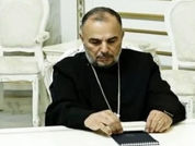 «Իրավունք». Մտել է, որ ներսից «պայթեցնի» տիրադավերի անսամբլը. Վրթանես Սրբազանը սկսել է խաղե՞ր տալ