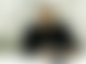 «Իրավունք». Մտել է, որ ներսից «պայթեցնի» տիրադավերի անսամբլը. Վրթանես Սրբազանը սկսել է խաղե՞ր տալ