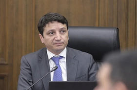 «Ժողովուրդ». Ֆինանսների նախարարին նվիրել են Լոնդոնի թռիչքի տոմս՝ մասնավոր ինքնաթիռով. Անհարմար հարցեր