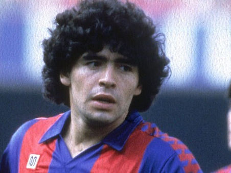 Արգենտինացի լեգենդար հարձակվող Դիեգո Մարադոնայի պատռված խաղաշապիկը Matchday Football Auctions աճուրդում վաճառվել է ավելի քան 150 հազար եվրոյով