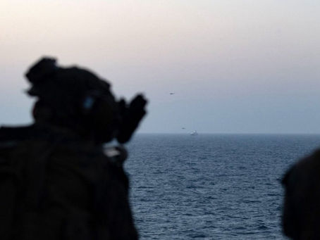 ВМС США отбили атаку 44 торговых судов во время блокады.