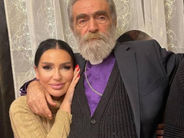 Այ քձիբներ խի՞ չեք կամենում։ Հոգևորականը պիտի ձրի աշխատի՞. Շպրոտը բարկացել է