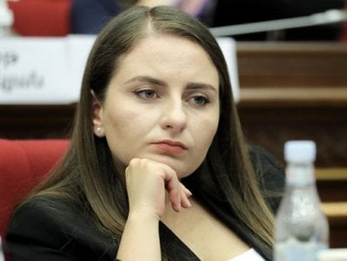 Այս տարածաշրջանում այլ կերպ ապրել մենք ուղղակի չենք կարող. Քրիստինե Վարդանյան