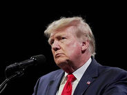 Թրամփը կարծում է, որ Բայդենը թույլ է տալիս անօրինական միգրանտների ներխուժումն ԱՄՆ