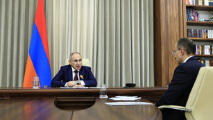 Կառավարությունը 16 միլիոնի ծրագրով ֆինանսավորելու է նոր 1,417 տան կառուցում. Փաշինյանն աշխատանքային քննարկում է ունեցել Արսեն Թորոսյանի հետ