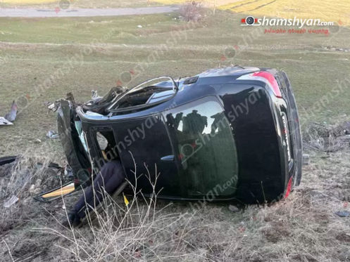 Արտաշավանում բшխվել են «Mercedes»-ը և «BMW»-ն․ վերջինն էլ բшխվել քարերին և կողաշրջված հայտնվել դաշտում․ կա 6 վիրшվոր