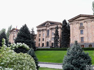 ԱԺ աշխատակազմը պարգևավճար կստանա. Ալեն Սիմոնյանի կարգադրությունը