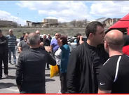 Նիկոլի կնիկը 1 միլիոնանոց հաց է ուտում, իսկ մենք սոված-ծարավ ընկել ենք քուչեքը. Գեղարքունիքցի