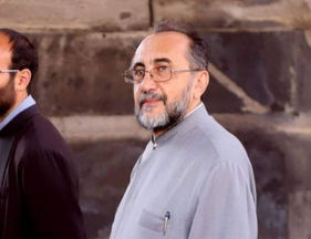 Ի սեր մեր հայրենիքի ազատագրության՝ ձեր ընտրական իրավունքի իրացման բարձր գիտակցությամբ ձեր վճռական մերժումը արտահայտեք առկա խունտայի նկատմամբ, ընդդիմադիր ցանկացած ուժին ձեր տված քվեով