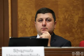 Դուք հայրենիք չե՞ք կորցրել, դուք ձեր ընտանիքի ապագայի մասին չե՞ք մտածում