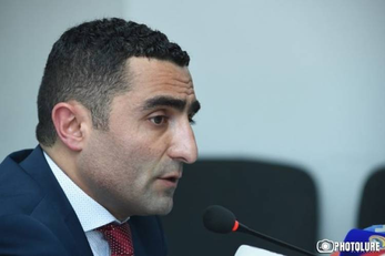 Ռոմանոս Պետրոսյանը ՔՊ շտաբում «ռազբորկաներ» է սկսել․ «Հրապարակ»