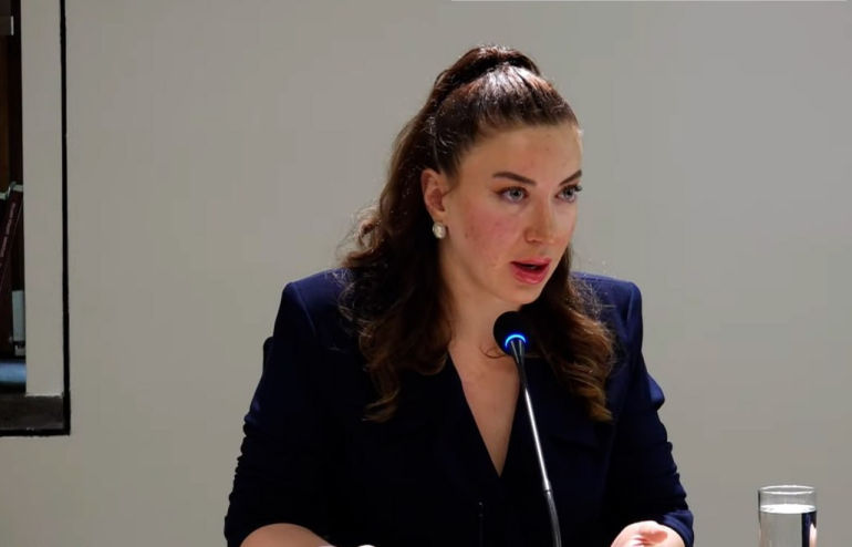 Բաքվի բանտում հայ գերիների մաշկից այրելով հեռացվել են խաչով դաջվածքները: Այս մասին ասել է իրավապաշտպան, ՄԻԵԴ-ում հայ գերիների շահերի ներկայացուցիչ Սիրանուշ Սահակյանը:
