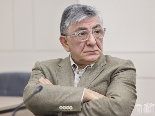 Եկեք խնդիրը դնենք ոչ թե գումարային, այլ՝ ինչպես անենք, որ մեր քաղաքացիները հետ գան ու ինչ-որ մի բանով պիտանի լինեն մեր երկրին. Սուքիասյանը՝ Սարգսյանի առաջարկած նախագծի մասին