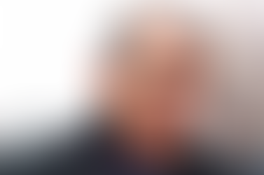 Նորանշանակ մարզպետը հավաքել է դպրոցների տնօրեններին եւ սպառնացել․ «Հրապարակ»