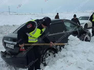 Երևան-Գյումրի ավտոճանապարհին բուքը փակել է ճանապարհը. 1000-ից ավելի մեքենաներ չեն կարողանում տեղաշարժվել