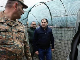 «Հրապարակ». Սահմանային «ամրոցները» կառուցում են այլազգիները