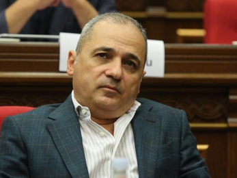 Ի՞նչ նպատակներ են հետապնդում Զաքարյանի դեմ հարձակում իրականացնողները. Վահե Հակոբյան