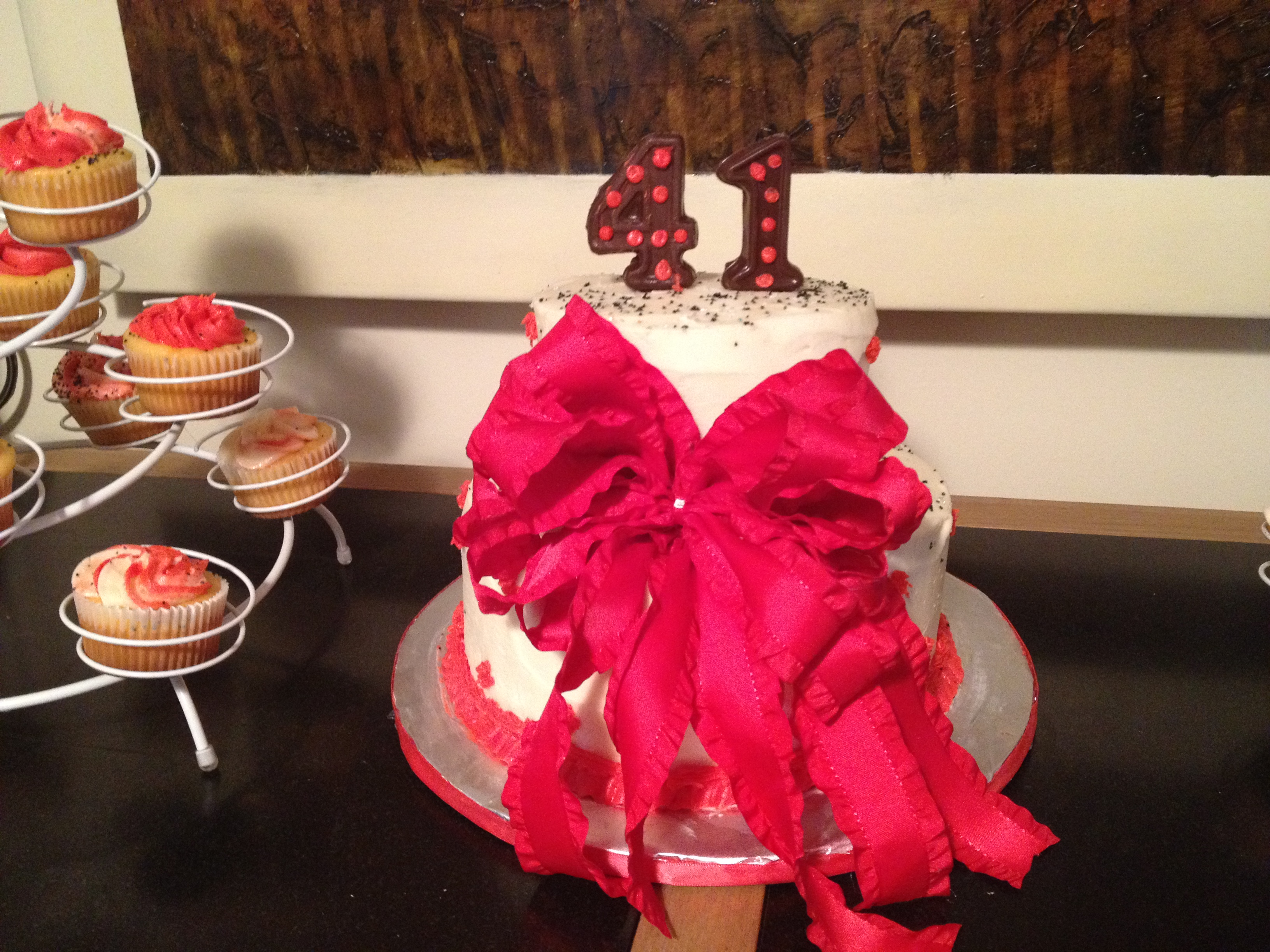red bow cake