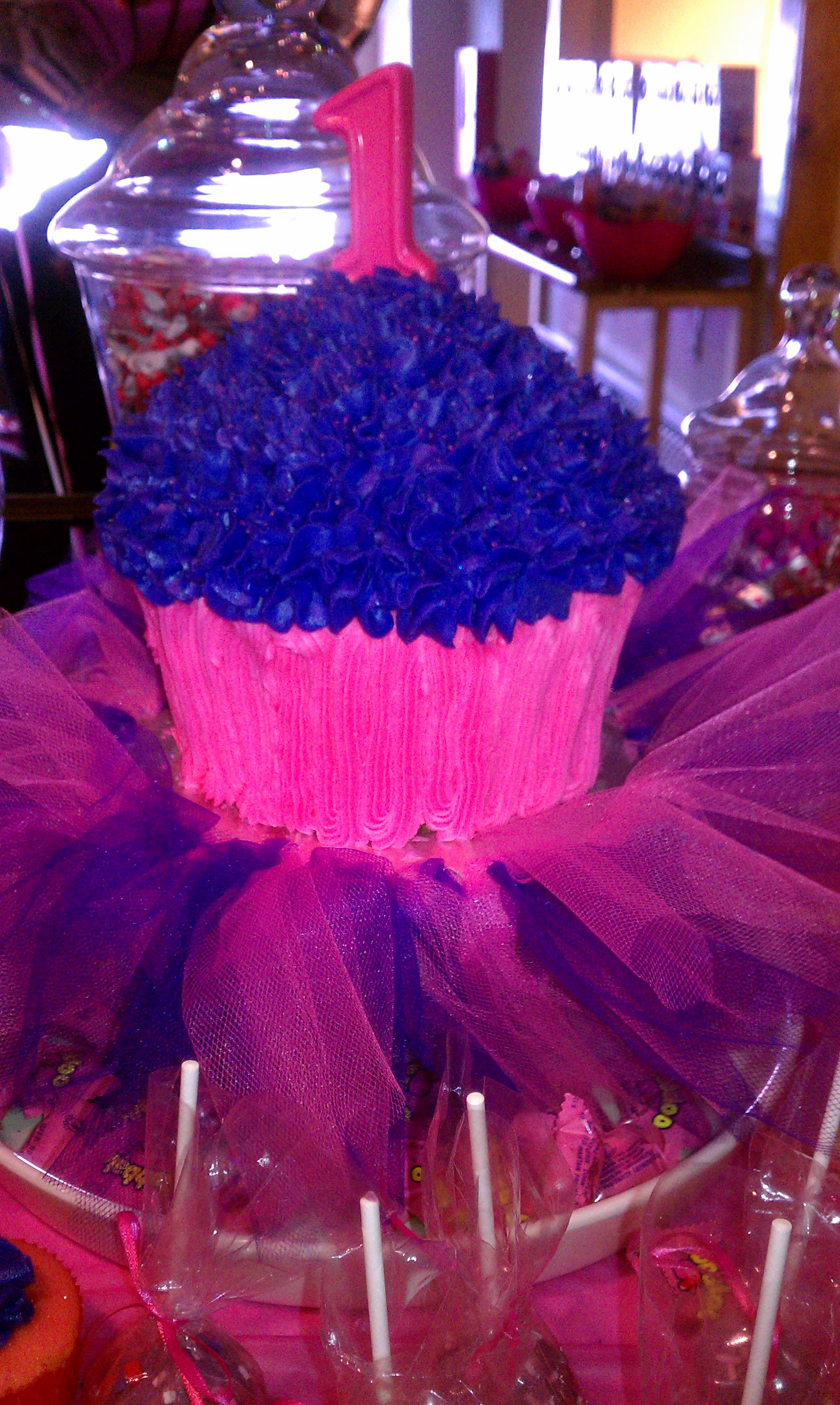 cupcake cake