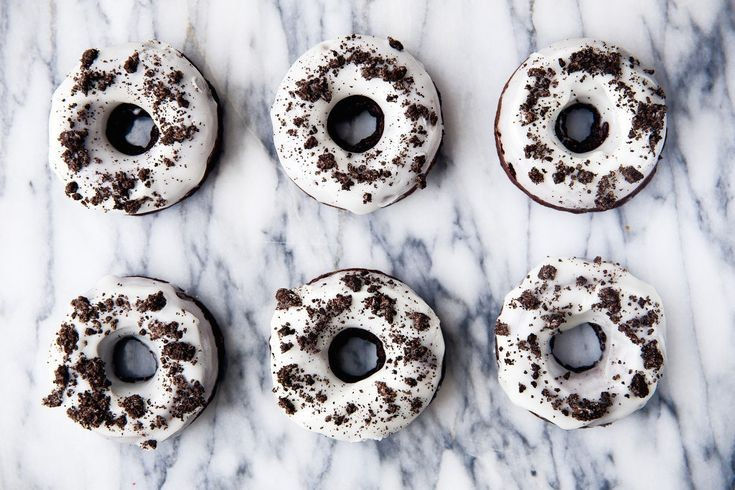 Thumbnail: Oreo Donut