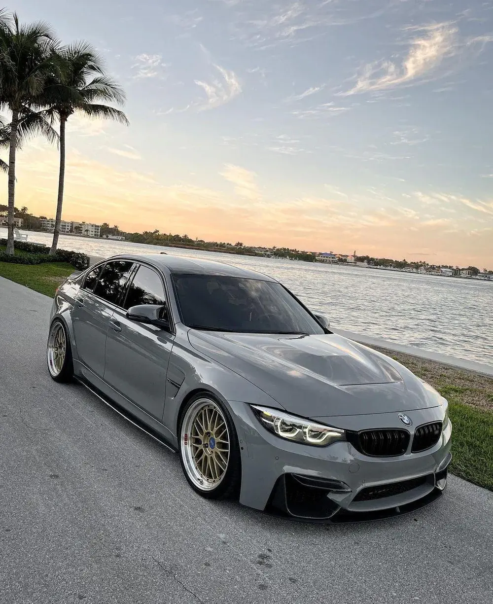 MP STYLE CARBON FIBER SIDE SKIRTS - BMW F80 M3/F82 & F83 M4