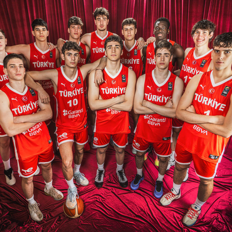 Türkiye U17 Erkek Milli Basketbol Takımı Dünya Dördüncüsü