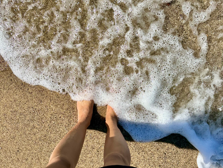 Grounding Techniques: Reconnecting with Nature at the Beach