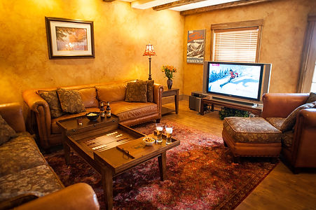 Enjoy our Guest Den | Stowe Meadows
